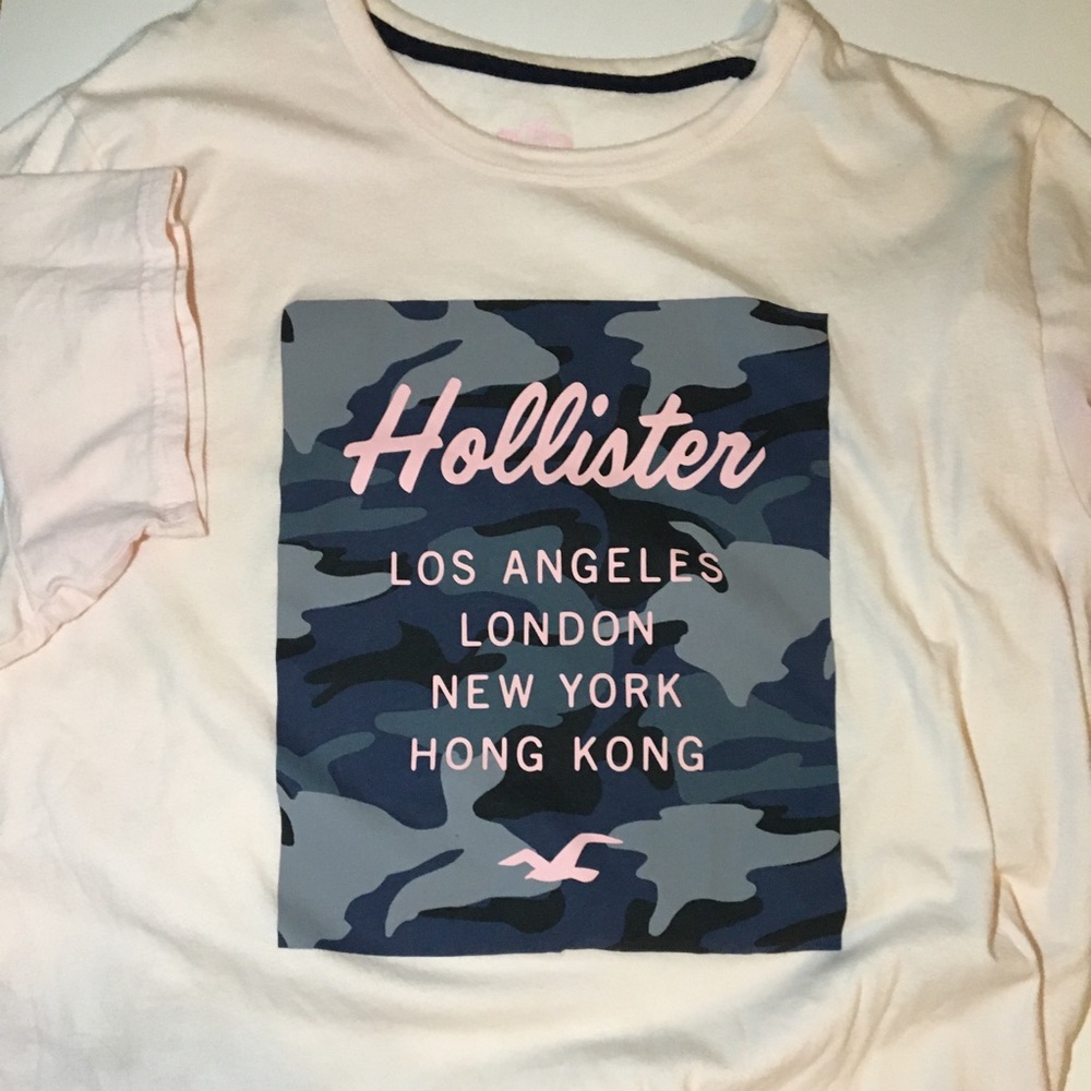 Hollister T-Shirt